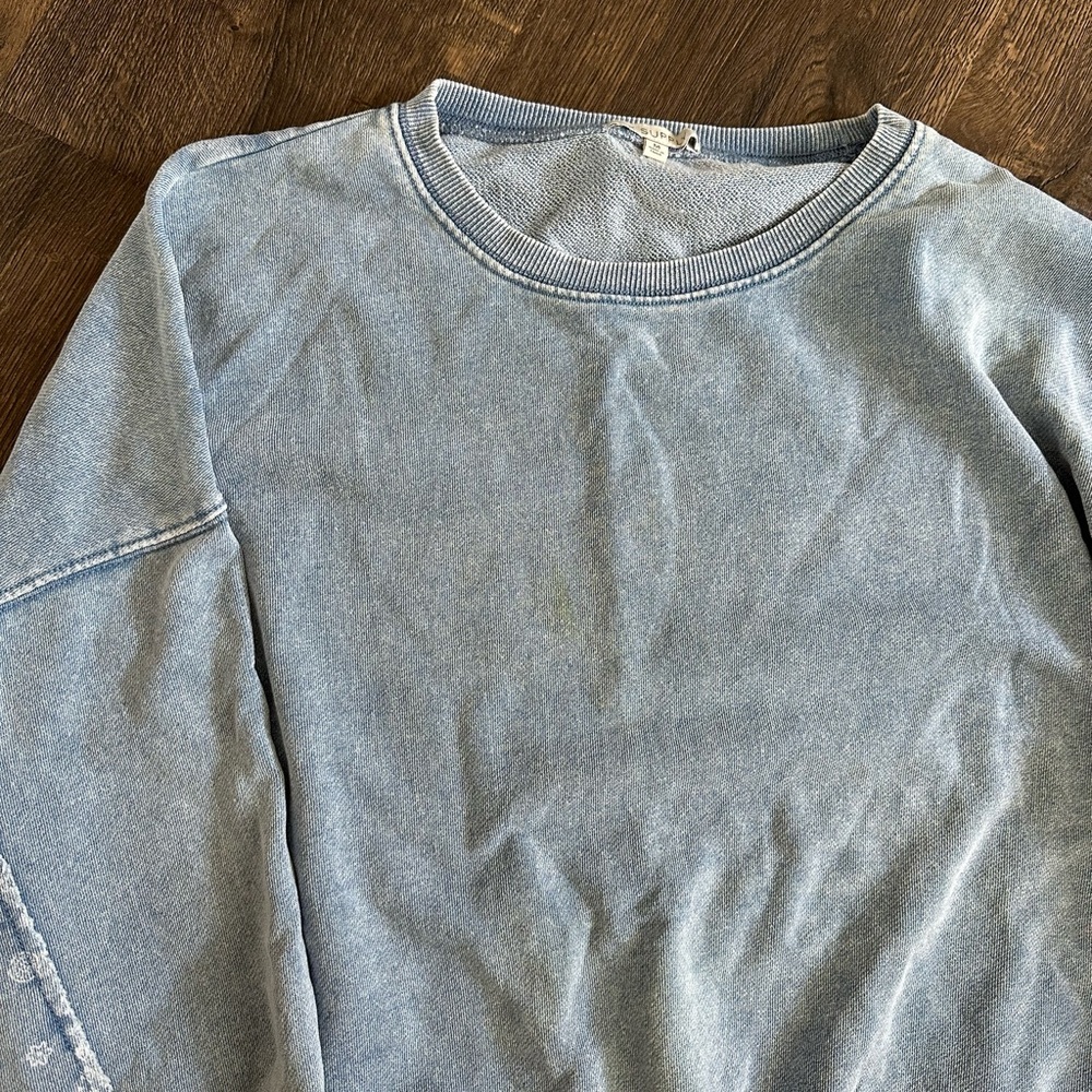 Sweatshirt - Picture 3 of 3